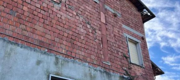 Casa de 9 habitaciónes en Alta Val Tidone, Italy No. 146458 13