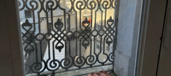 2 bedrooms Apartment in Lisbon, Portugal No. 155072 3