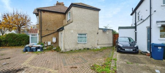 1 bedroom House in Harrow, United Kingdom No. 6398 15