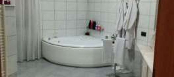 8 rooms Apartment in Crucoli, Italy No. 183014 15