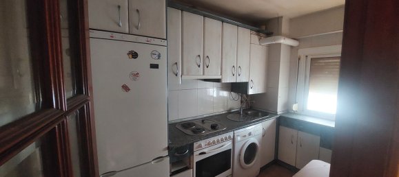 Квартира с 3 спальнями в Сарагоса, Испания № 146327 2