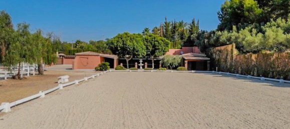 8 bedrooms House in Coin, Spain No. 76456 12