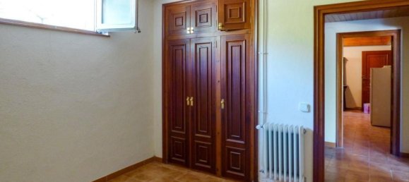 4 Schlafzimmer Haus in Sant Climent Sescebes, Spain, Nr. 185027 9