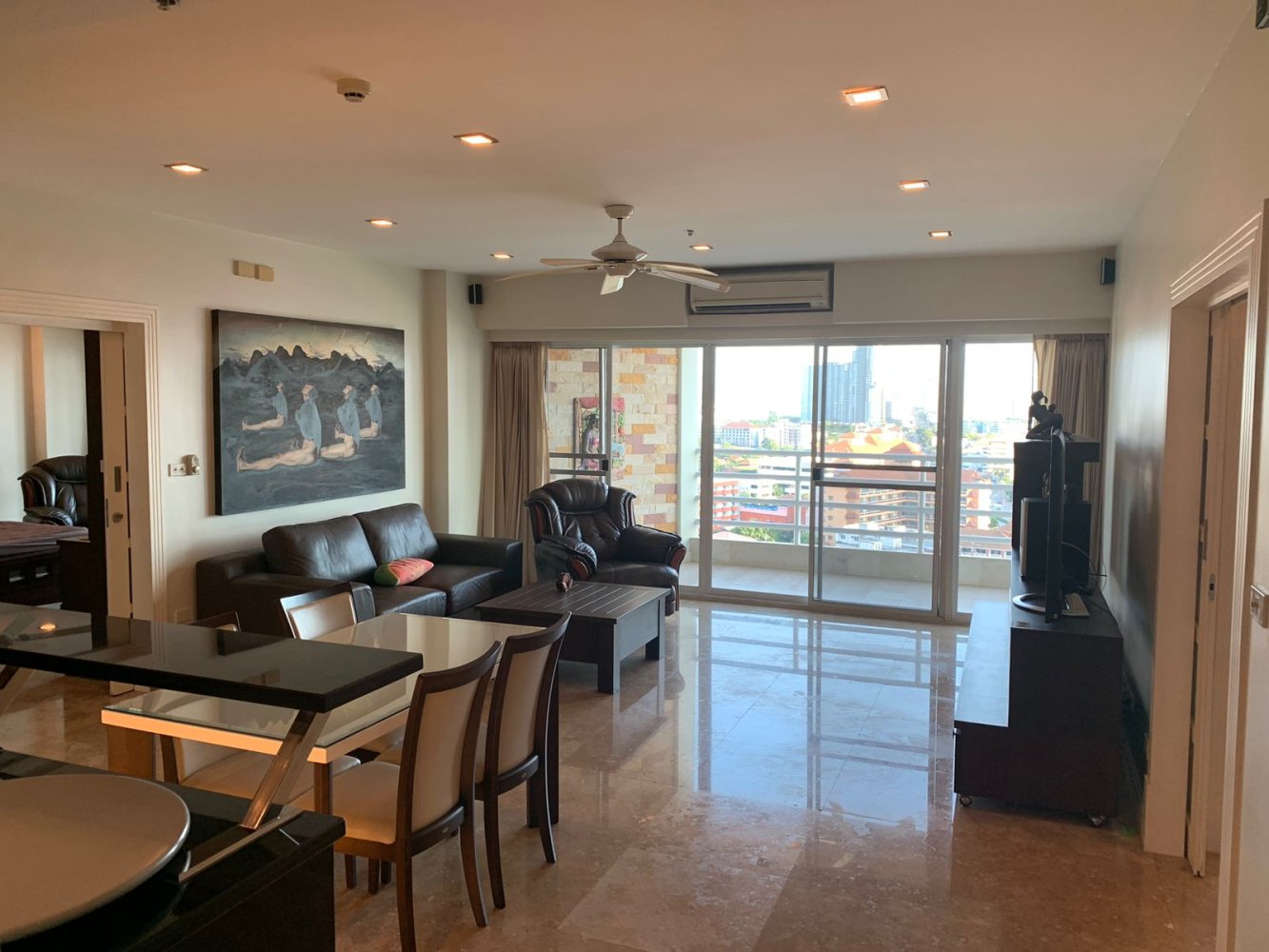 2 bedrooms Apartment in Pattaya, Thailand No. 12840