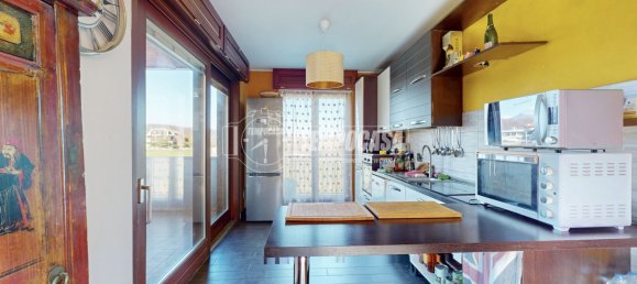 Apartamento de 5 dormitorios en Bruino, Italy No. 15362 19