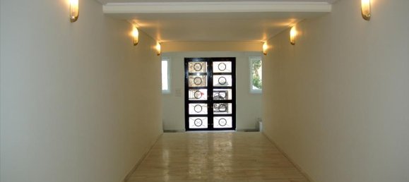 803m² Property in Athens, Greece No. 6575 3