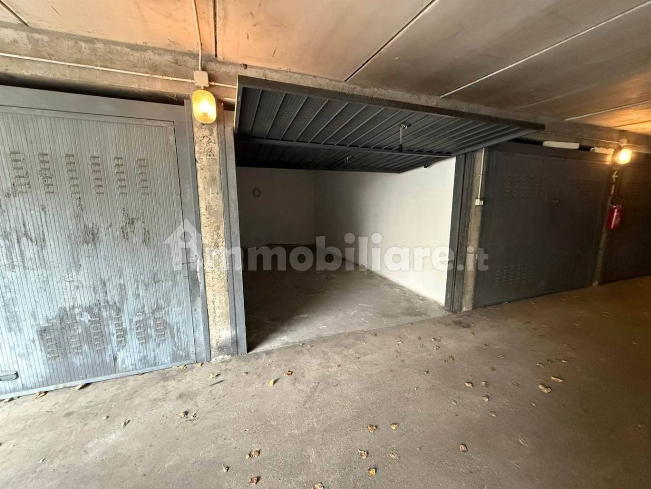23m² Garage in Sondrio, Italy No. 285813