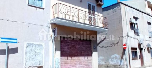 4 bedrooms House in Sestu, Italy No. 274826 3