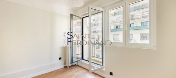 2 bedrooms Apartment in Paris, France No. 297994 5