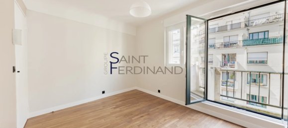 2 bedrooms Apartment in Paris, France No. 297994 12