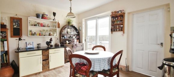 3 bedrooms Bungalow in Knaresborough, United Kingdom No. 2281 3