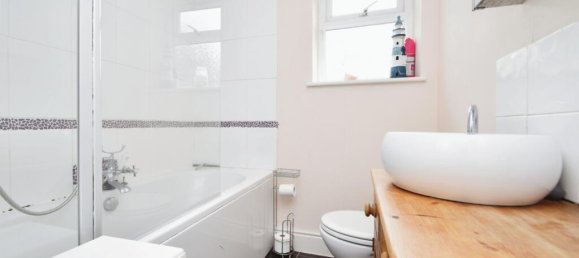 3 bedrooms Bungalow in Knaresborough, United Kingdom No. 2281 9