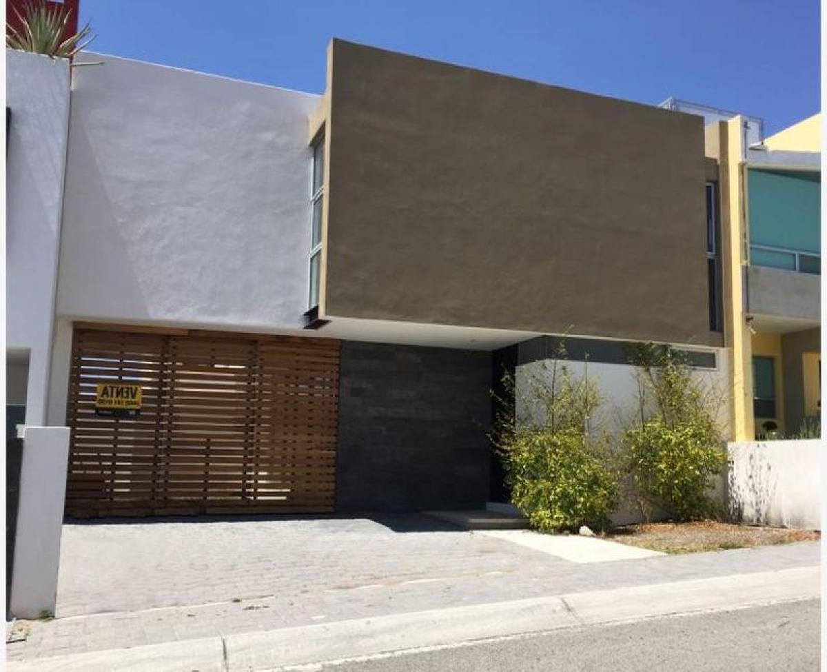 3 bedrooms House in Queretaro, Mexico No. 156193