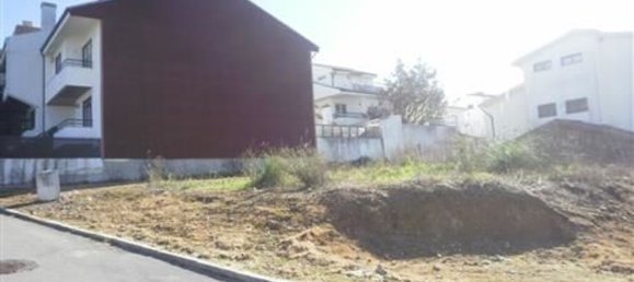 Grundstück in Vila Nova de Gaia, Portugal 200m², Nr. 59972 4