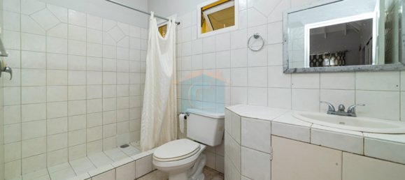 Propiedad comercial de 3 dormitorios en Lance Aux Epines, Grenada No. 69 13