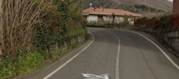 3 rooms Apartment in Zafferana Etnea, Italy No. 201592 2