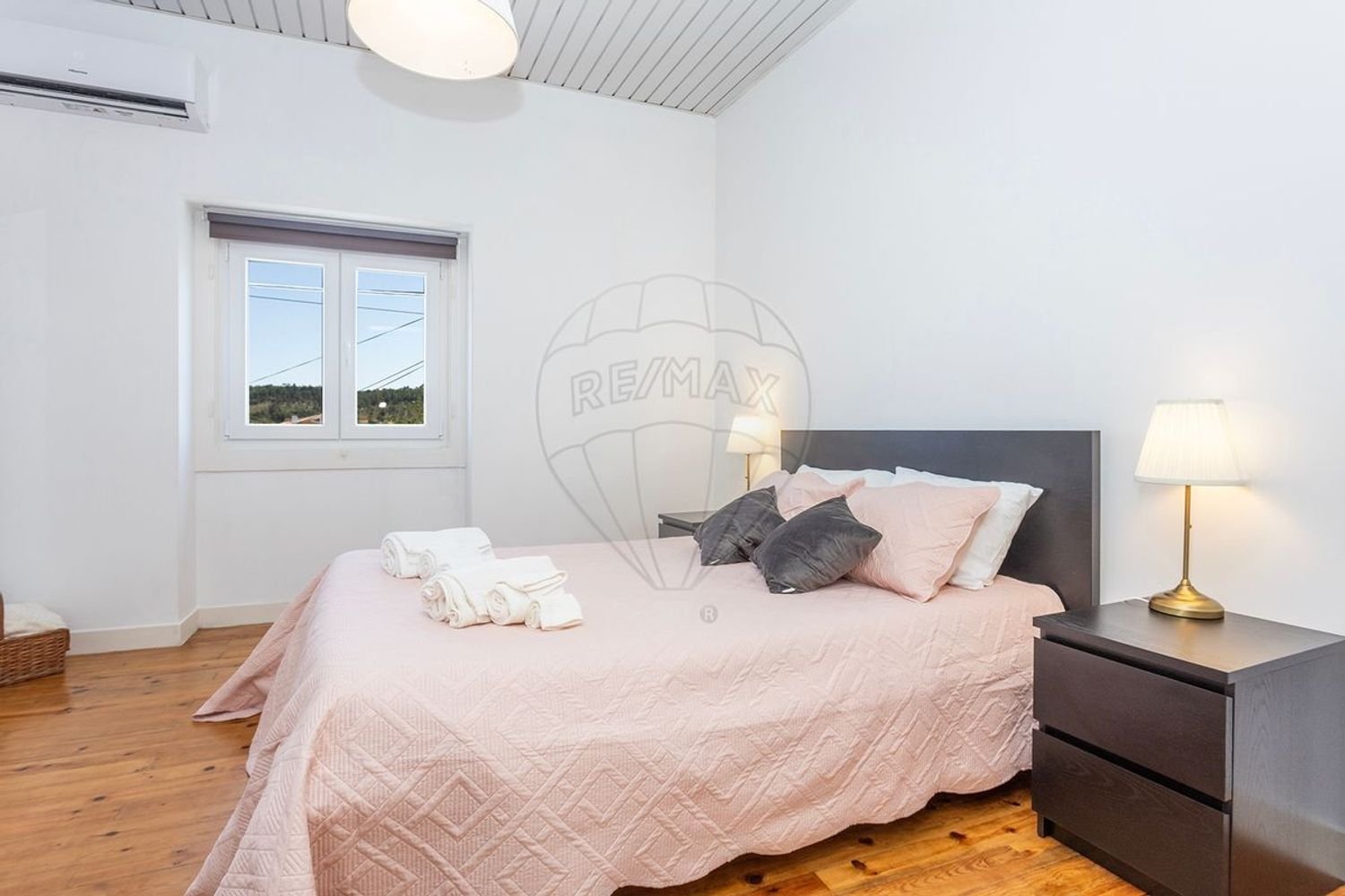 Здание 194м² в Вила Нова да Баркинья, Португалия № 280063