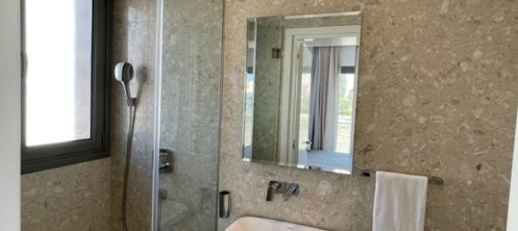 3 dormitorios villa en venta en Paphos, Cyprus № 25450 7