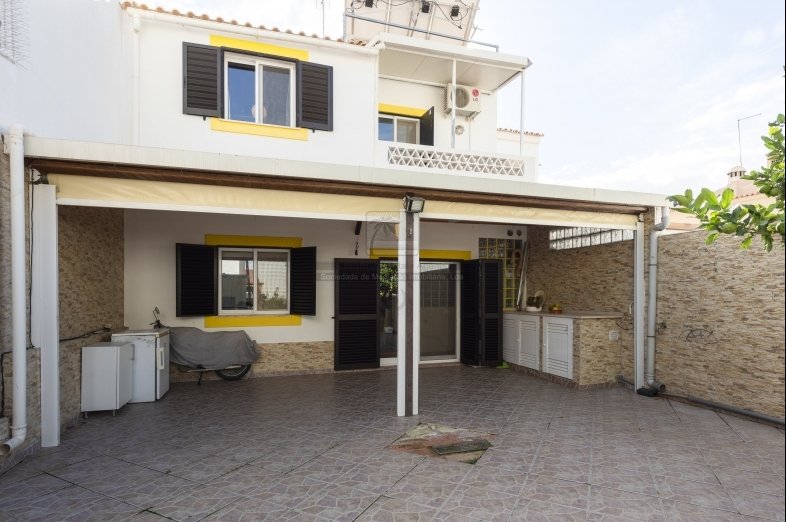 Casa de 5 dormitorios en Loule, Portugal No. 117269