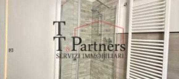 3 rooms Apartment in Campi Bisenzio, Italy No. 40330 11