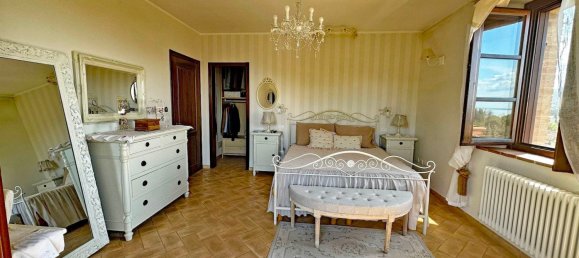 3 غرف نوم فيلا في Magione, Italy رقم 314071 21