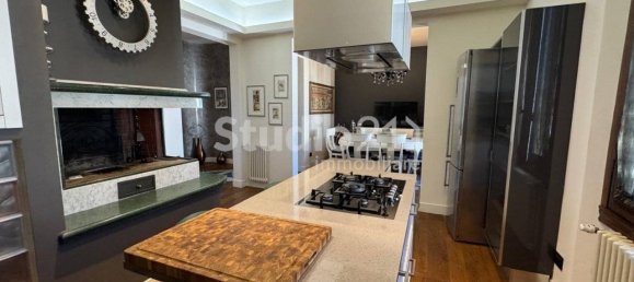 2 bedrooms Apartment in Figline e Incisa Valdarno, Italy No. 375709 17