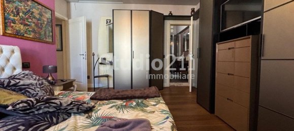 2 bedrooms Apartment in Figline e Incisa Valdarno, Italy No. 375709 4