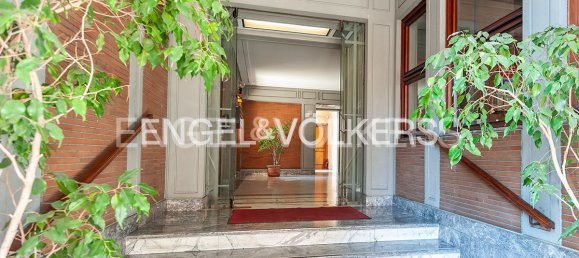 3 bedrooms Penthouse in Rome, Italy No. 68858 24