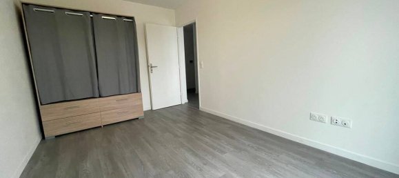 Квартира с 1 спальней в Бомон-сюр-Уаз, Франция № 135415 3