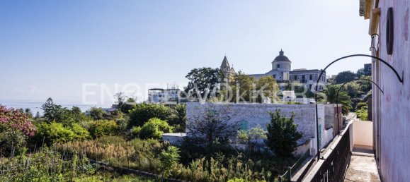 Hôtel à Lipari, Italy 310m² No. 127134 8