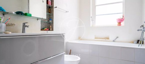 2 bedrooms Apartment in Paris, France No. 174468 25