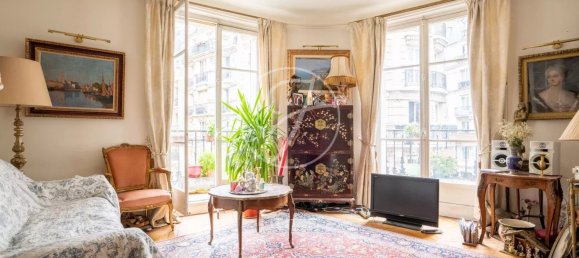 2 bedrooms Apartment in Paris, France No. 174468 15
