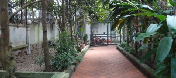 Casa de 3 dormitorios en Tay Ho, Vietnam No. 5090 24