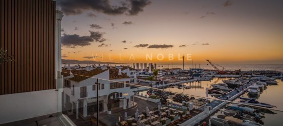 4 bedrooms Penthouse in Marbella, Spain No. 45942 11