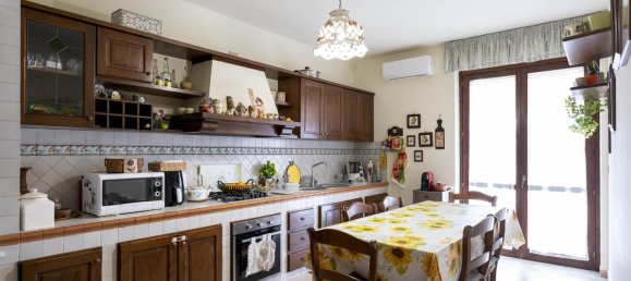Apartamento de 2 dormitorios en Gravina di Catania, Italy No. 120524 5