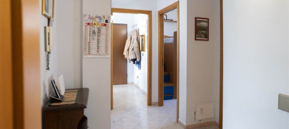 Apartamento de 2 dormitorios en Gravina di Catania, Italy No. 120524 30