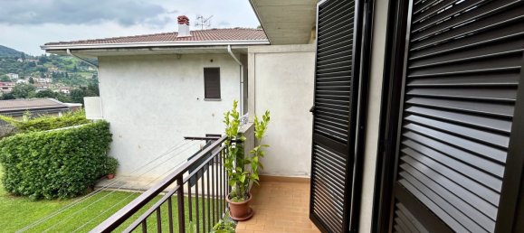 3-salle Appartement à Gandino, Italy No. 298941 12