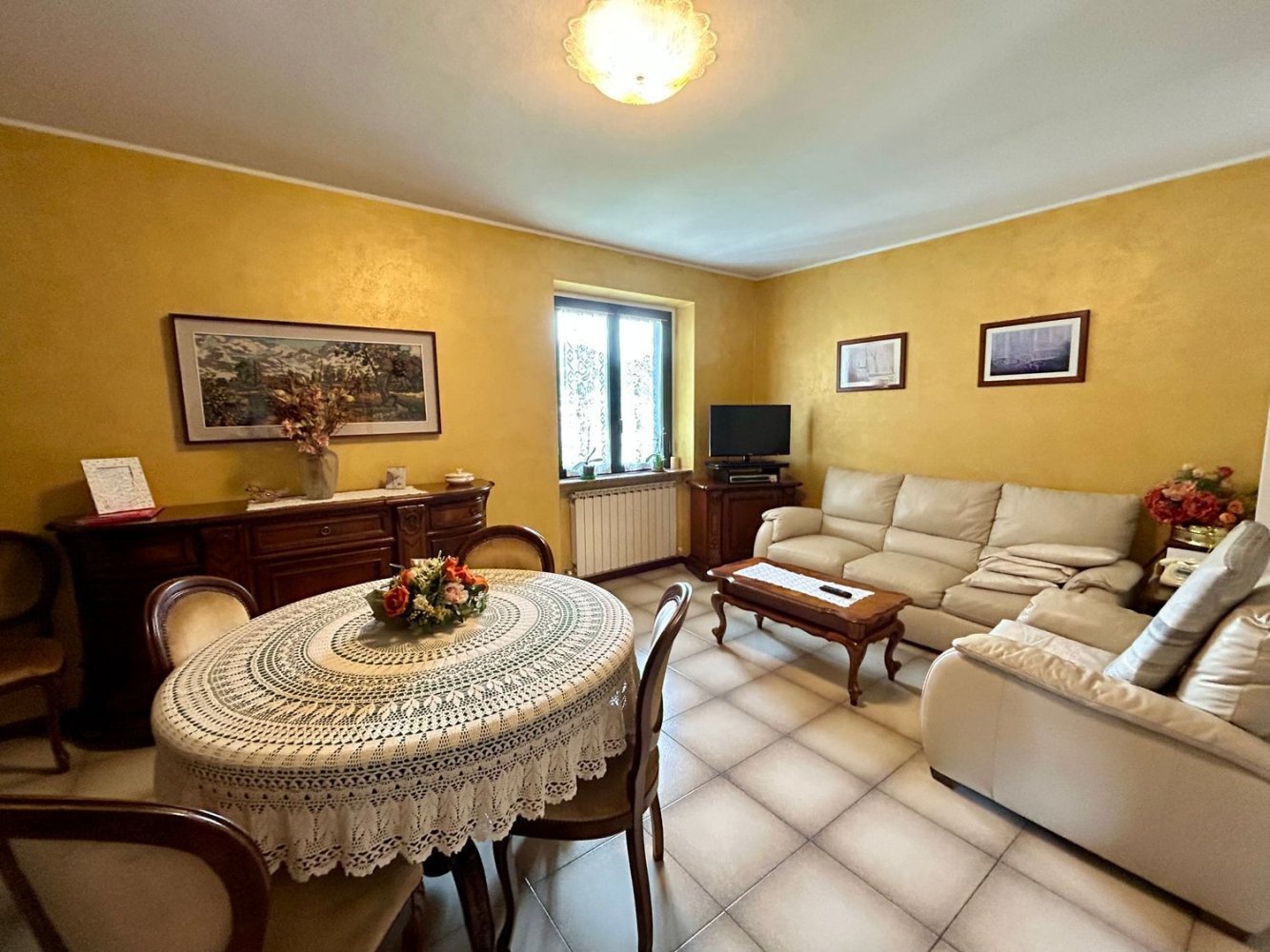 3-salle Appartement à Gandino, Italy No. 298941