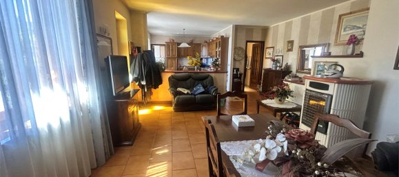 4 Schlafzimmer Villa in Pinerolo, Italy, Nr. 289017 40
