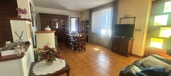4 Schlafzimmer Villa in Pinerolo, Italy, Nr. 289017 42