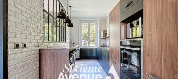 5 Schlafzimmer Haus in Isere, France, Nr. 284969 7