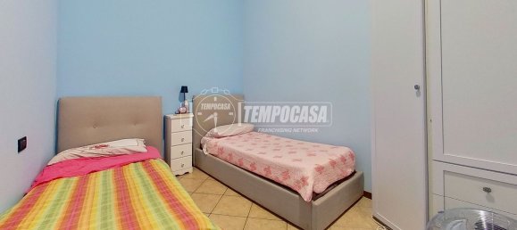 3 rooms Apartment in Seregno, Italy No. 309365 9