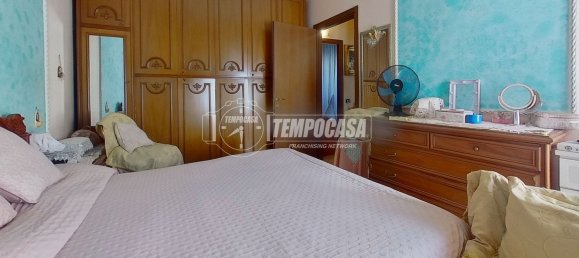 3 rooms Apartment in Seregno, Italy No. 309365 8