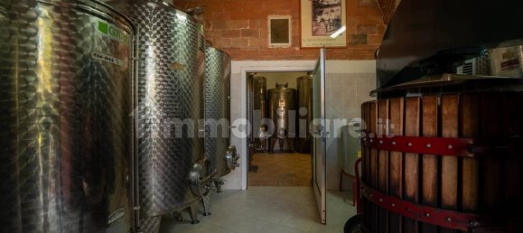 Casa de 5 habitaciónes en Pomarance, Italy No. 154306 11