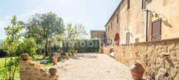 Casa de 5 habitaciónes en Pomarance, Italy No. 154306 22