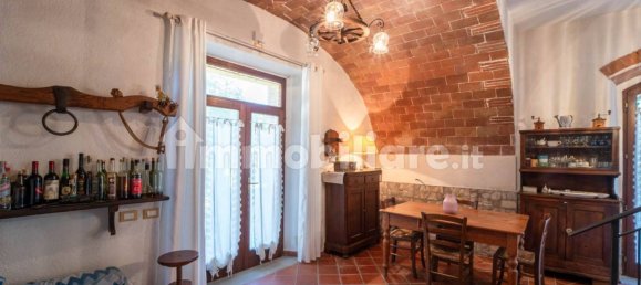 Casa de 5 habitaciónes en Pomarance, Italy No. 154306 9