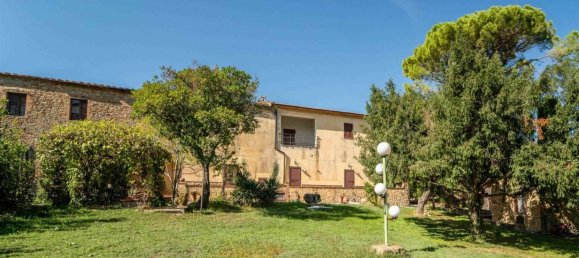 Casa de 5 habitaciónes en Pomarance, Italy No. 154306 24