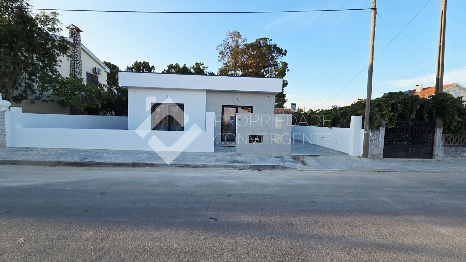 3 bedrooms House in Seixal, Portugal No. 329018