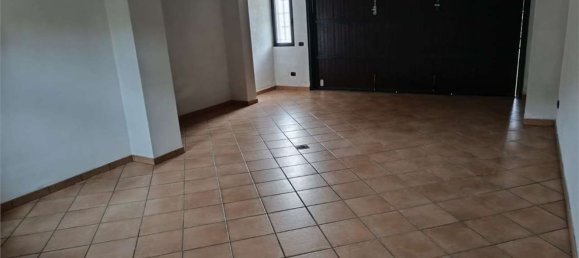 Villa de 6 habitaciónes en Buguggiate, Italy No. 334226 19