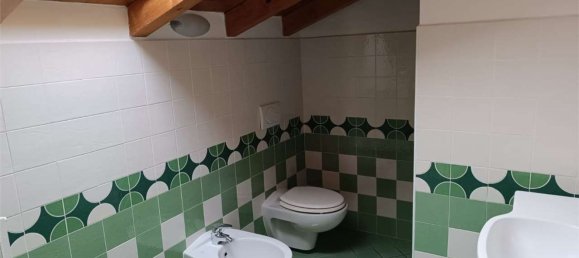 Villa de 6 habitaciónes en Buguggiate, Italy No. 334226 14